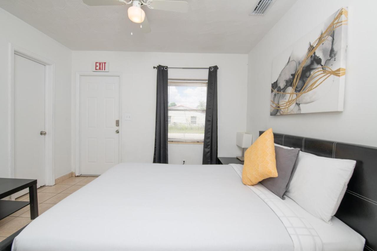 Hollywood Private Apartments Екстериор снимка